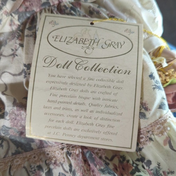 Elizabeth Gray Vintage Porcelain Doll Brunette 16" Floral Dress Parasol Basket - Picture 12 of 16